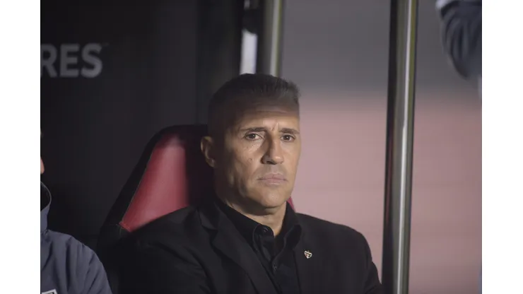 SP - SAO PAULO - 25/09/2025 - COPA LIBERTADORES 2025, SAO PAULO X LDU - Hernan Crespo tecnico do Sao Paulo durante partida contra o LDU no estadio Morumbi pelo campeonato Copa Libertadores 2025. Foto: Alan Morici/AGIF