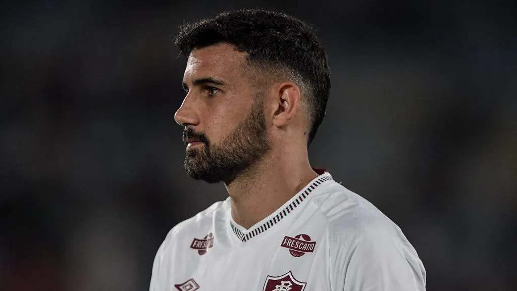 Ignácio conquistou uma vaga entre os titulares no Fluminense – Foto: Thiago Ribeiro/AGIF