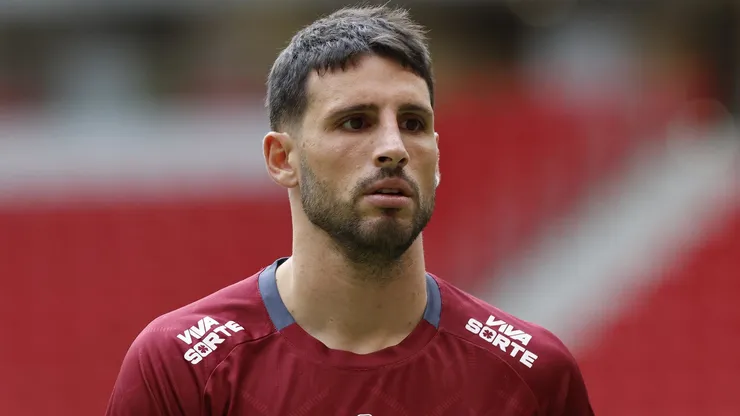 Jonathan Calleri em treino no CT da Barra Funda (Rubens Chiri / São Paulo FC)