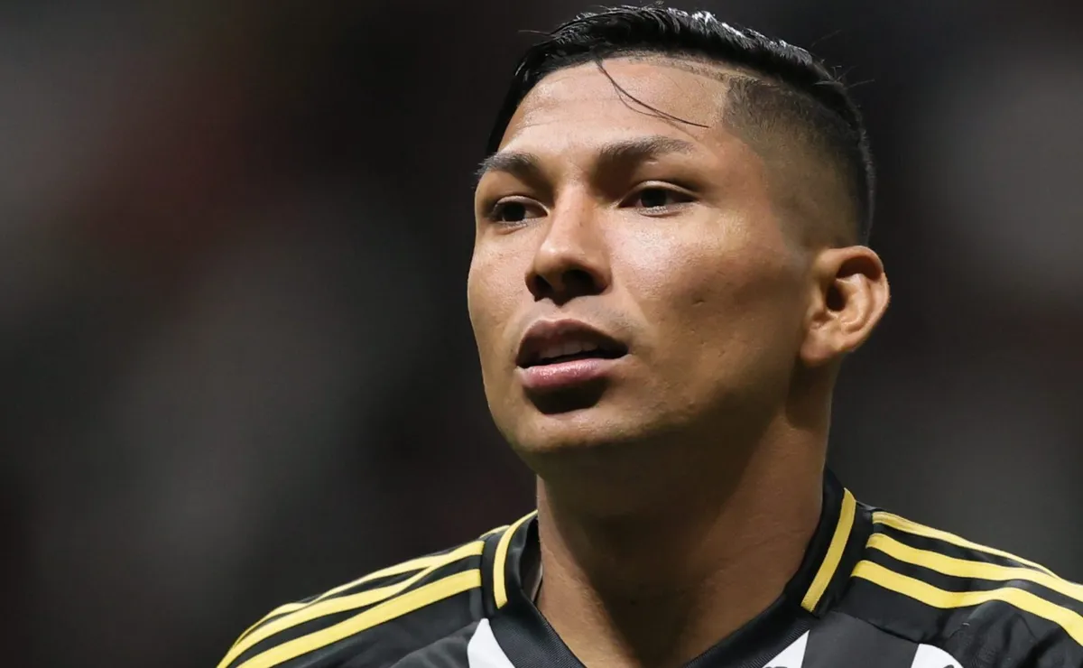 Asi Rony Rony perde gol feito e torcida do Palmeiras não perdoa