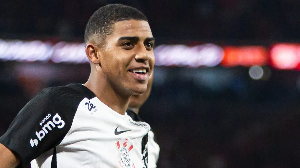 Gui Negão no Corinthians - Foto: AGIF