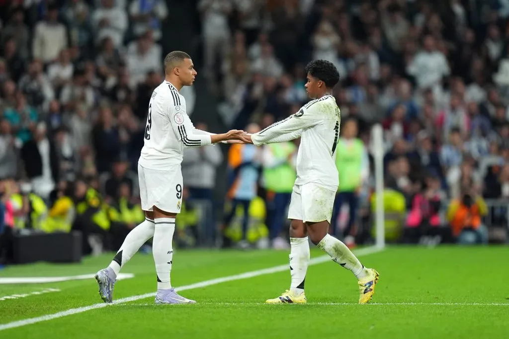 MADRID, SPAIN – APRIL 01: Kylian Mbappe of Real Madrid enters the pitch in place of Endrick of Real Madrid during the Copa del Rey semifinal match between Real Madrid and Real Sociedad at Estadio Santiago Bernabeu on April 01, 2025 in Madrid, Spain. (Photo by Angel Martinez/Getty Images)