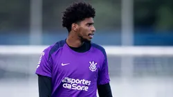 Hugo Souza em treino do Corinthians (Rodrigo Coca / Corinthians)