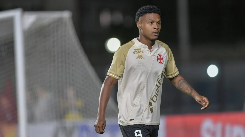 Fernando Diniz se posicionou sobre retornou de Matheus França – Foto: Thiago Ribeiro/AGIF