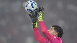 Rossi brilhou em lance mais perigoso do 1º tempo de Flamengo x Cruzeiro