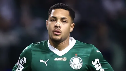 Vitor Roque, atacante do Palmeiras