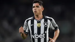 Savarino jogador do Botafogo durante partida contra o Vasco no estadio Engenhao pelo campeonato Copa Do Brasil 2025. Foto: Thiago Ribeiro/AGIF