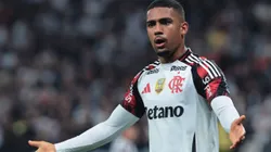 Samuel Lino jogador do Flamengo durante partida contra o Corinthians no estadio Arena Corinthians pelo campeonato Brasileiro A 2025. Foto: Ettore Chiereguini/AGIF