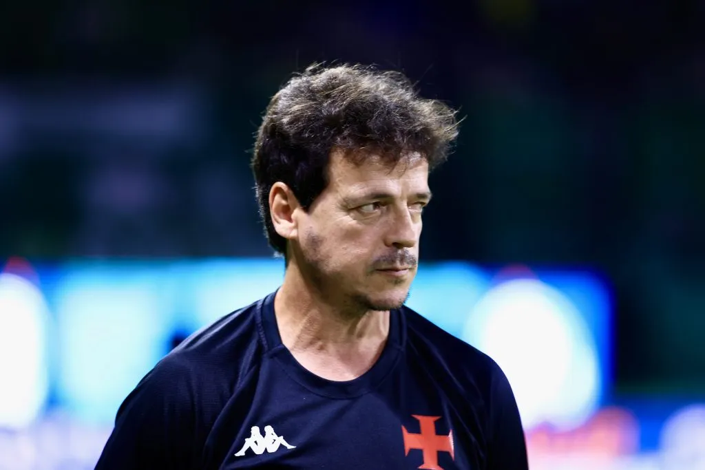 Fernando Diniz tecnico do Vasco durante partida contra o Palmeiras no estadio Arena Allianz Parque pelo campeonato Brasileiro A 2025. Foto: Marcello Zambrana/AGIF