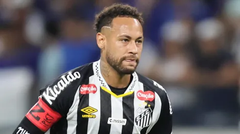 Neymar foi duramente criticado por jornal espanhol novamente