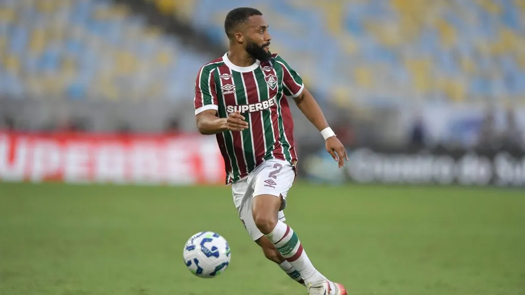 Samuel Xavier volta a ficar à disposição – Foto: Thiago Ribeiro/AGIF