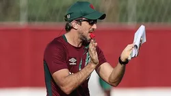 Zubeldía em treino no CT Carlos Catilho