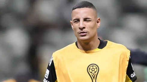 Lateral pode ser vendido - Foto: Gilson Lobo/AGIF.