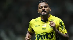 Reinaldo, jogador do Mirassol, projeta duelo contra o Corinthians. Foto: Gilson Lobo/AGIF