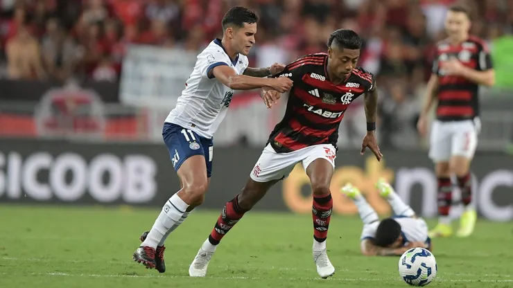 RJ - RIO DE JANEIRO - 10/05/2025 - BRASILEIRO A 2025, FLAMENGO X BAHIA - Bruno Henrique jogador do Flamengo durante partida contra o Bahia no estadio Maracana pelo campeonato Brasileiro A 2025. Foto: Thiago Ribeiro/AGIF