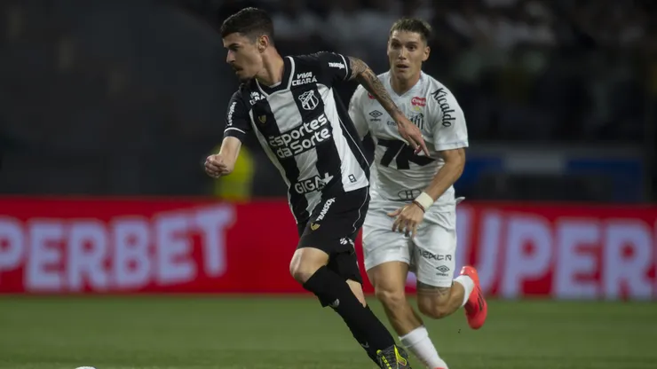 Santos enfrenta o Ceará pelo Brasileirão. Foto: Anderson Romão/AGIF