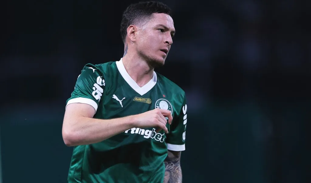 Aníbal Moreno durante partida pelo Campeonato Brasileiro – Foto: Ettore Chiereguini/AGIF