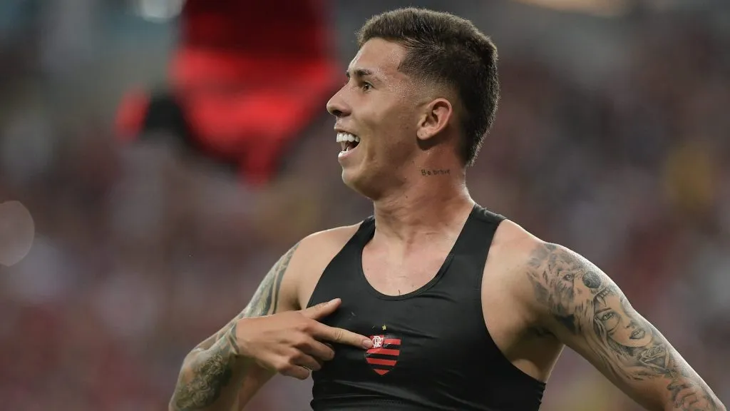 Felipe Teresa, cria do Flamengo que fechou com o Palmeiras. Foto: Thiago Ribeiro/AGIF