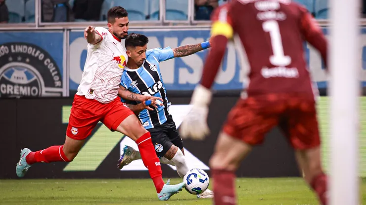 Bragantino x Grêmio se enfrentam pelo Campeonato Brasileiro A 2025. Foto: Maxi Franzoi/AGIF