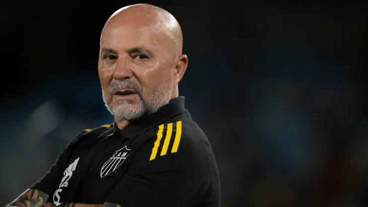 Jorge Sampaoli, técnico do Atlético-MG durante partida contra o Fluminense no estadio Maracana pelo campeonato Brasileiro A 2025. Foto: Jorge Rodrigues/AGIF