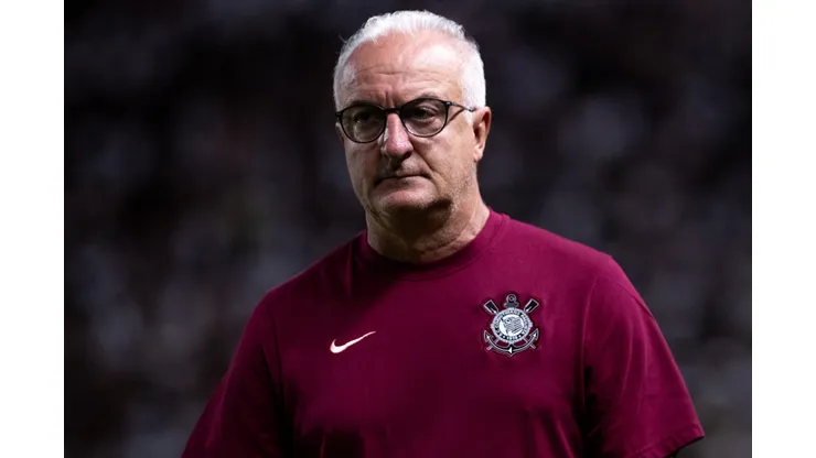 PE - RECIFE - 21/09/2025 - BRASILEIRO A 2025, SPORT X CORINTHIANS - Dorival Junior tecnico do Corinthians durante partida contra o Sport no estadio Ilha do Retiro pelo campeonato Brasileiro A 2025. Foto: Rafael Vieira/AGIF