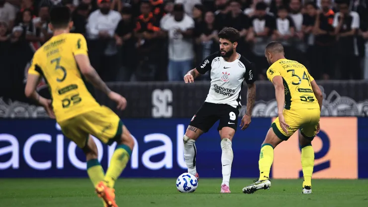 Yuri Alberto em ação pelo Corinthians contra o Mirassol - Foto: Ettore Chiereguini/AGIF