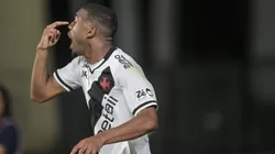 Rayan, jogador do Vasco, durante partida contra o Corinthians no estadio Sao Januario pelo campeonato Brasileiro A 2025. Foto: Thiago Ribeiro/AGIF