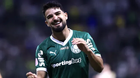 Atacante marcou o gol de empate no clássico