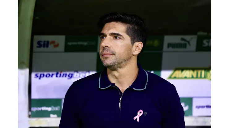 SP - SAO PAULO - 01/10/2025 - BRASILEIRO A 2025, PALMEIRAS X VASCO - Abel Ferreira tecnico do Palmeiras durante partida contra o Vasco no estadio Arena Allianz Parque pelo campeonato Brasileiro A 2025. Foto: Marcello Zambrana/AGIF