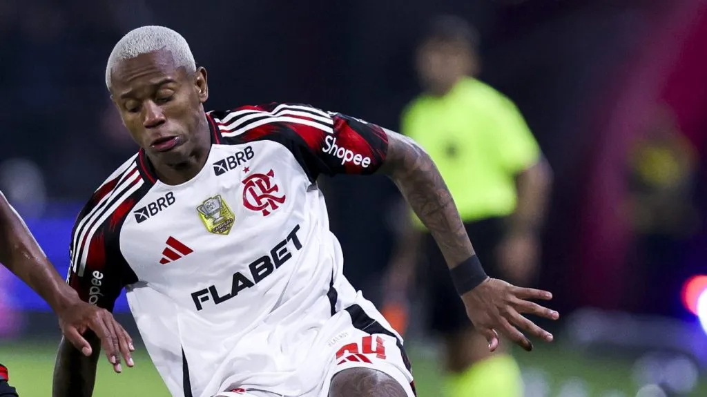 Wallace Yan jogador do Flamengo – (Photo by Ricardo Moreira/Getty Images)