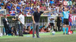 Rogerio Ceni, técnico do Bahia, durante partida contra o Flamengo no estadio Fonte Nova pelo campeonato Brasileiro A 2025. Foto: Marcio Jose/AGIF