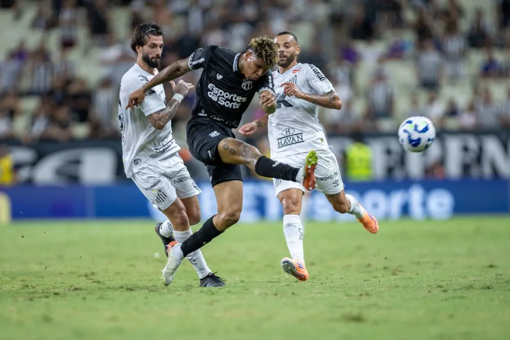 Marcos Victor jogador do Ceara durante partida contra o Santos no estádio Arena Castelão – Foto: Baggio Rodrigues/AGIF