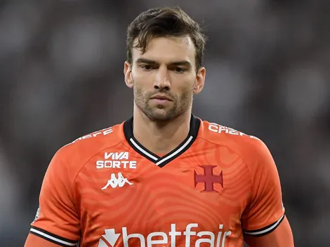 Fernando Diniz ironiza vaias a Léo Jardim