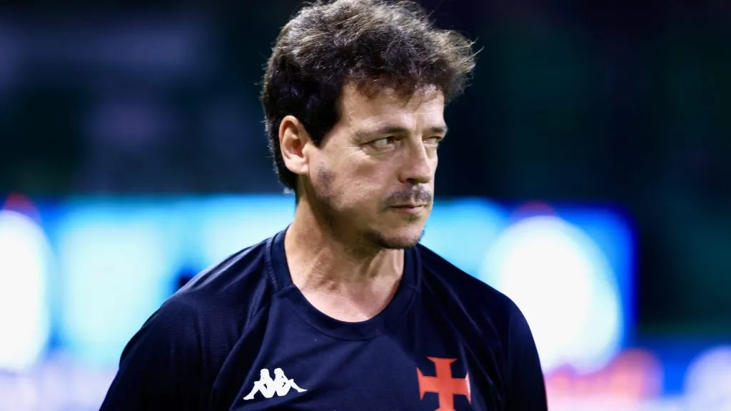 Diniz destacou situação de Léo Jardim e brincou sobre vaias – Foto: Marcello Zambrana/AGIF