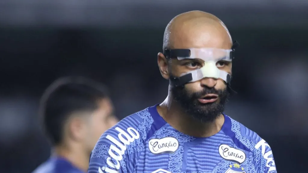 Foto: Reinaldo Campos/AGIF – Thaciano fora dos planos do SFC para 2026.