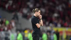 RJ - RIO DE JANEIRO - 02/10/2025 - BRASILEIRO A 2025, FLAMENGO X CRUZEIRO - Filipe Luis tecnico do Flamengo durante partida contra o Cruzeiro no estadio Maracana pelo campeonato Brasileiro A 2025. Foto: Thiago Ribeiro/AGIF