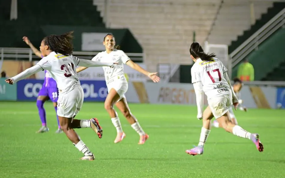 Ferroviária contra o Alianza Lima. Foto: Rafael Zocco/AFE