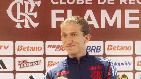Filipe Luís prepara mudança importante no Flamengo para após a Data Fifa - Foto: Adriano Fontes/Flamengo