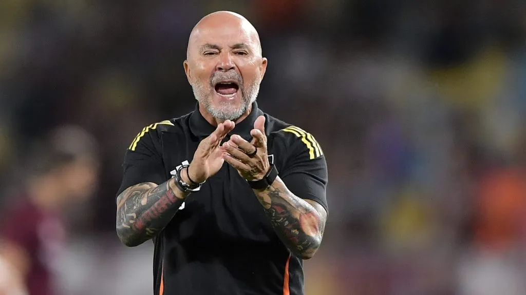 Sampaoli em ação em seu retorno ao Galo – Foto: Thiago Ribeiro/AGIF