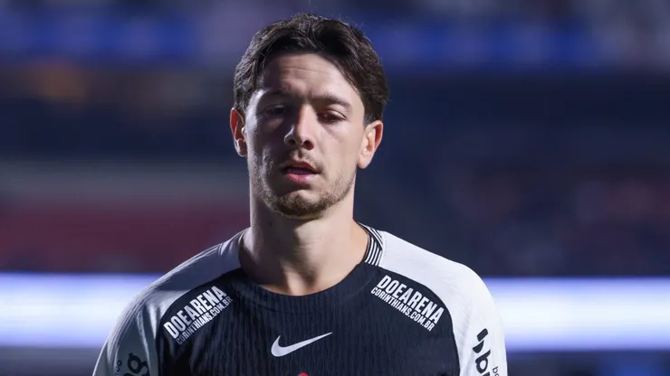 Garro em campo pelo Corinthians em 2025 - Foto: Marcello Zambrana/AGIF.