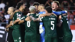 Jogadores do Palmeiras comemorando vitória contra o São Paulo. Foto: Marcello Zambrana/AGIF