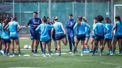 As atletas do elenco tricolor treinam no Complexo da Ulbra, em Canoas (Foto: Caroline Motta/Grêmio)