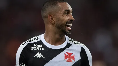 Surpresa de última hora de Ancelotti na Seleção, Paulo Henrique tem números melhores que Vitinho, do Botafogo.