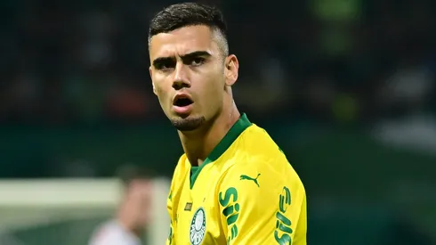 Andreas Pereira mereceu apenas amarelo diante do São Paulo, diz PVC.