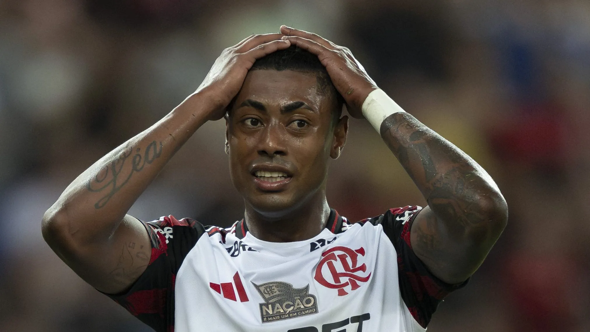 Bruno Henrique vem tendo utilidade questionada no Flamengo. Foto: Jorge Rodrigues/AGIF