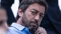 Duilio Monteiro Alves antes de entrevista coletiva no CT Joaquim Grava, em 2023.