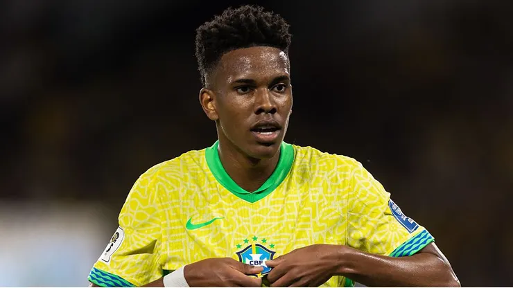 Estêvão na Seleção Brasileira. Foto: Ruano Carneiro/Getty Images