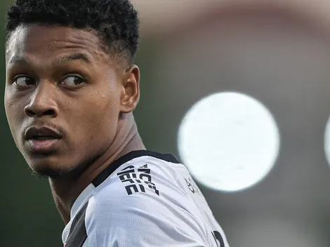 Matheus França desabafa no Vasco e comemora pausa
