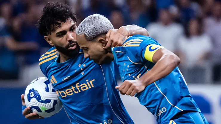 Gabigol e Matheus Pereira comemoram gol contra o Sport (Gustavo Aleixo/Cruzeiro)
