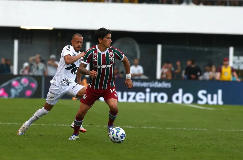 German Cano jogador do Fluminense durante partida contra o Santos – Foto: Mauricio De Souza/AGIF